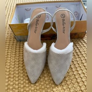 Women’s NWB Bella Vita Sarah II Textured Slingback